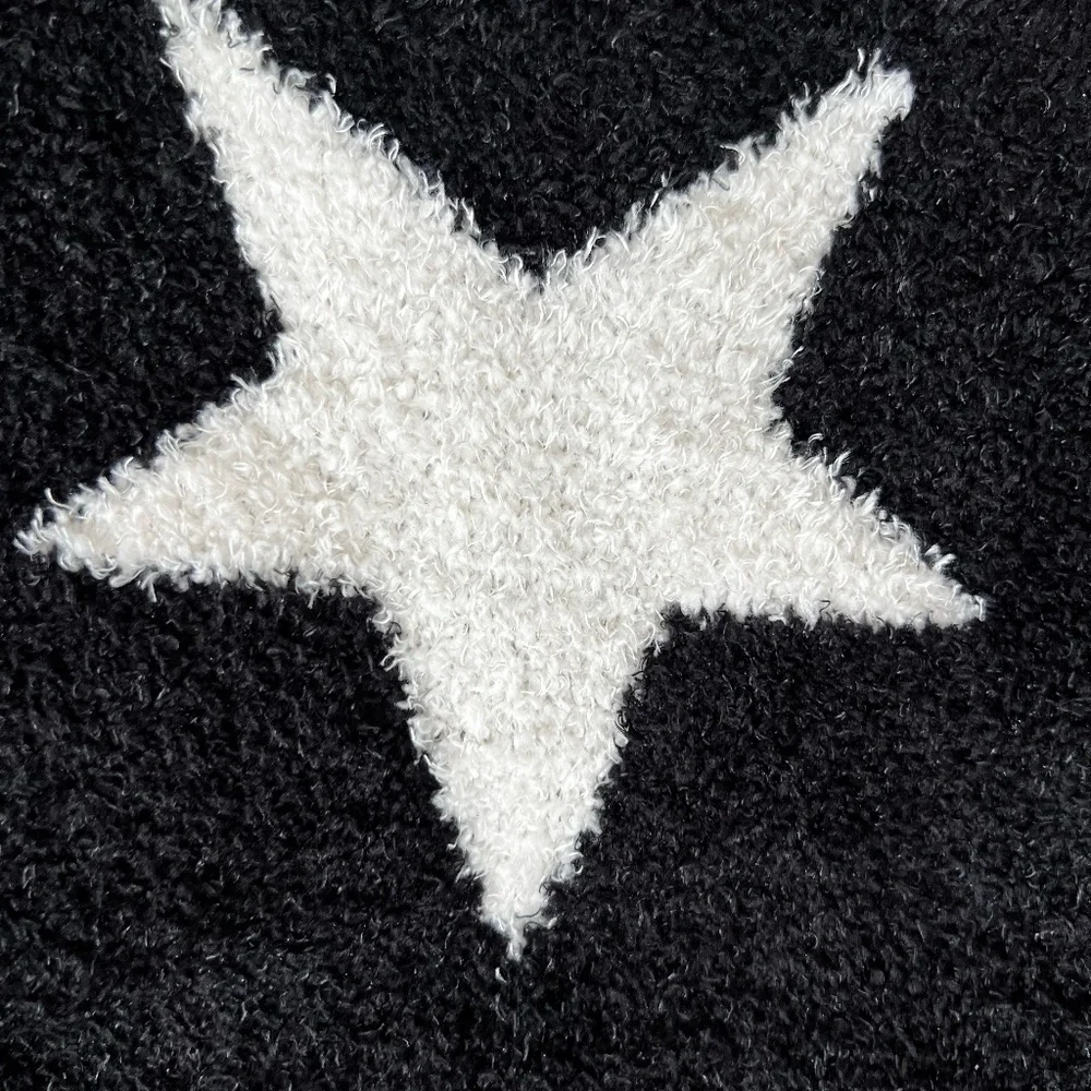 Francesca’s Black & White Star Print Fuzzy Sweater – Size XS - Picture 2 of 3
